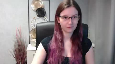 emma online show from 12/02/24, 06:41