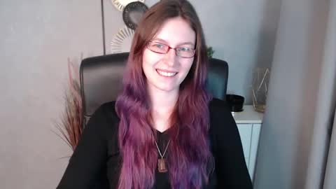 emma online show from 01/06/25, 09:41