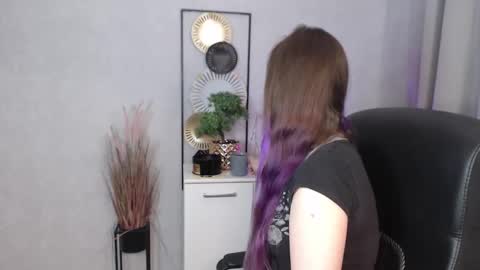 emma online show from 09/19/25, 05:31