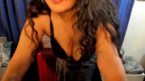  emma luxy online show from 02/05/25, 08:43