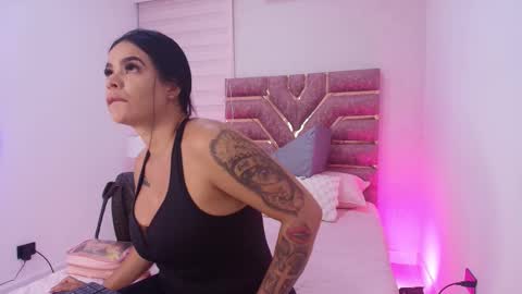 emma online show from 11/10/25, 11:53