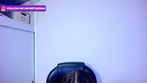 Snapshot of emma_monserratt chatting on 11/29/25, 08:01 Emma Monserratt online show from 11/29/25, 08:01