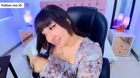 Emma Monserratt online show from 03/18/26, 08:23