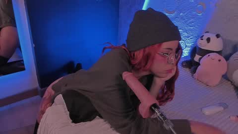     online show from 01/28/25, 01:05