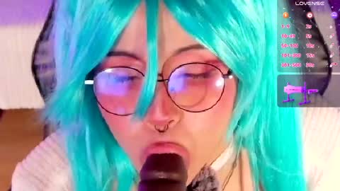Snapshot of emma_nakamura chatting on 04/25/26, 01:41 online show from 04/25/26, 01:41