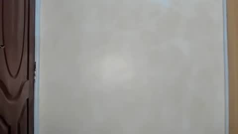 Snapshot of emma_remi chatting on 02/20/25, 02:07 emma_remi online show from 02/20/25, 02:07