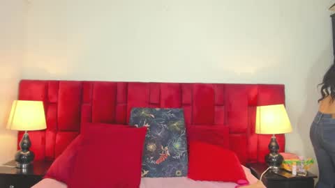 Snapshot of emma_rosse_01 chatting on 09/27/25, 06:07 Emma rosse online show from 09/27/25, 06:07