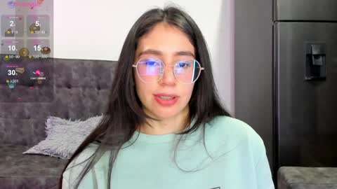 Snapshot of emma_sandovaal chatting on 12/23/24, 02:13 Emma online show from 12/23/24, 02:13