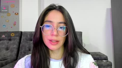 Snapshot of emma_sandovaal chatting on 01/16/25, 11:59 Emma online show from 01/16/25, 11:59