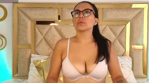 Emma Sanz online show from 02/03/26, 12:32