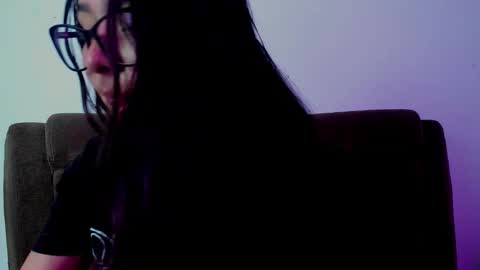 Emma online show from 09/22/25, 10:45