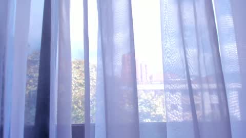 Ema online show from 12/28/24, 03:26