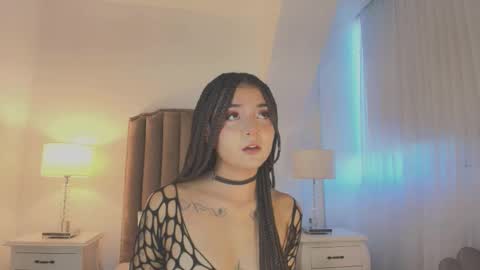 Ema online show from 11/25/25, 12:05