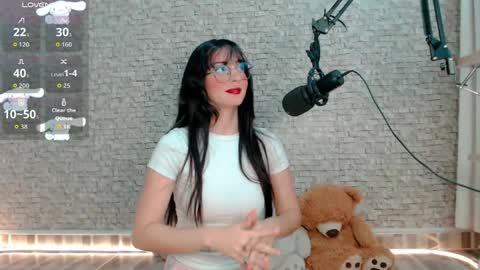 Emma  online show from 05/19/26, 02:51