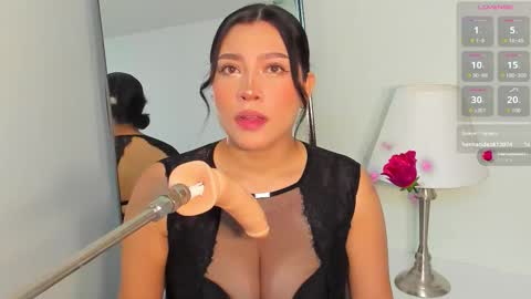 Snapshot of emma_walton_ chatting on 01/18/26, 11:47 online show from 01/18/26, 11:47