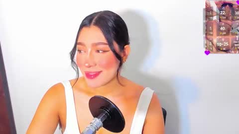 Snapshot of emma_walton_ chatting on 02/27/26, 11:43 online show from 02/27/26, 11:43