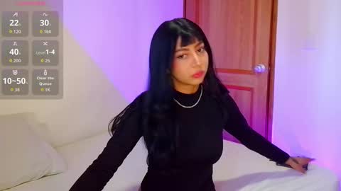 Snapshot of emma_web_ chatting on 10/24/25, 11:39 Emma web online show from 10/24/25, 11:39