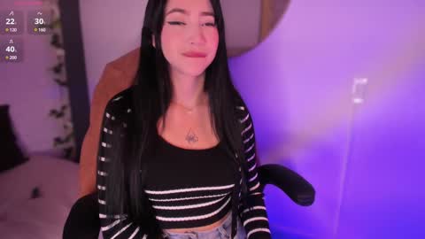 emma_woods__ online show from 12/28/24, 12:13