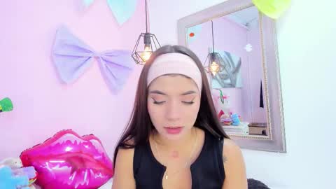 Snapshot of emmaa_sandoval chatting on 03/12/26, 08:26 Emma online show from 03/12/26, 08:26