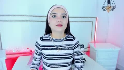 Snapshot of emmaa_sandoval chatting on 04/06/26, 07:15 Emma online show from 04/06/26, 07:15