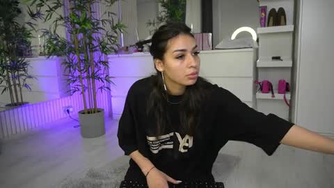 Snapshot of emmablanco chatting on 04/03/26, 06:00 emmablanco online show from 04/03/26, 06:00