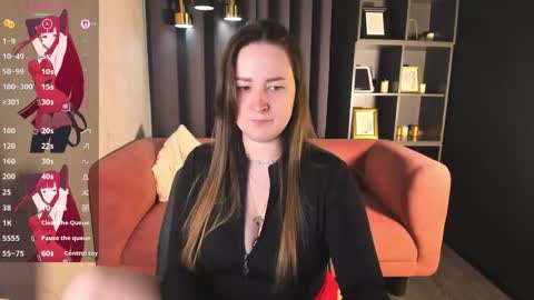 Snapshot of emmabloomm chatting on 04/14/26, 11:22 Emma online show from 04/14/26, 11:22