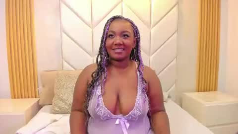 EmmaBrantt  online show from 11/05/25, 03:39