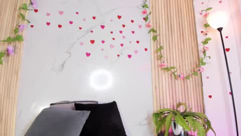 Snapshot of emmaclark_1 chatting on 09/20/25, 09:49 emmaclark_1 online show from 09/20/25, 09:49