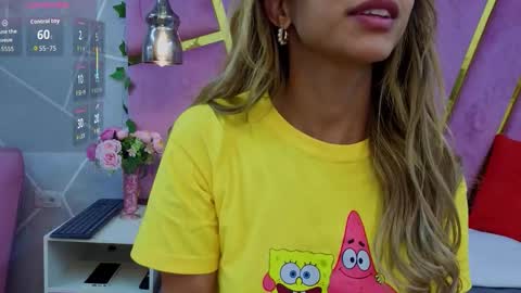 emma cortez online show from 11/04/25, 11:42