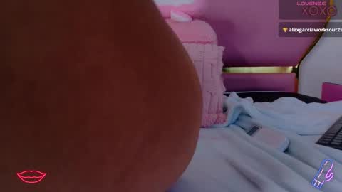 Welcome Im yosein  Your love is my passion activate it with your tips and enjoy with me online show from 11/20/25, 11:48