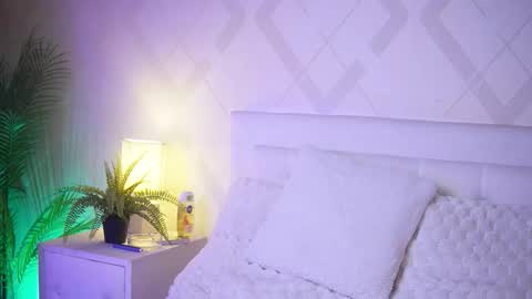 Snapshot of emmadallas chatting on 03/30/26, 05:58 Emma online show from 03/30/26, 05:58