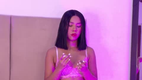 Snapshot of emmadalton chatting on 03/16/26, 04:55 E M M A online show from 03/16/26, 04:55