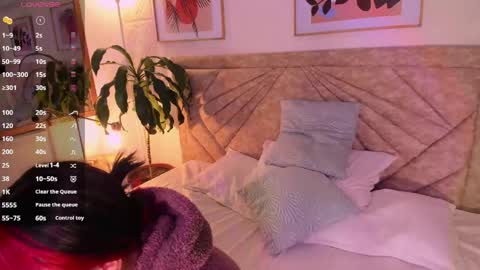           online show from 05/10/26, 12:32
