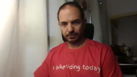 Snapshot of emmagold123 chatting on 05/21/26, 04:30 Ariel online show from 05/21/26, 04:30