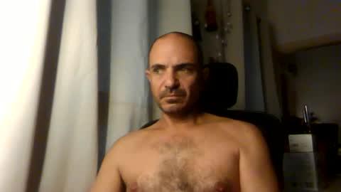 Ariel online show from 06/25/26, 03:17