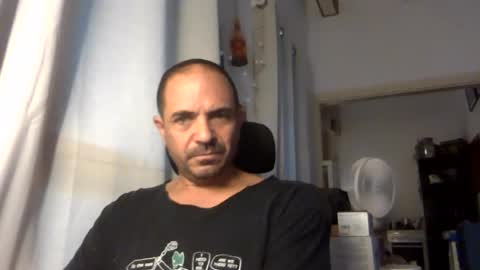 Ariel online show from 07/21/26, 03:53