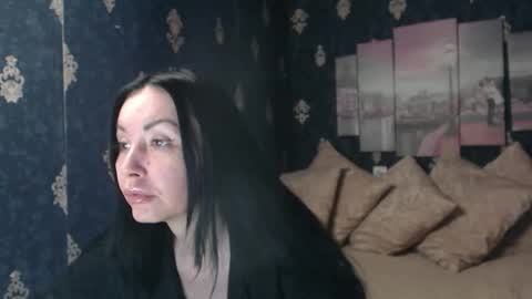 EmmaGoldX online show from 01/06/26, 06:50