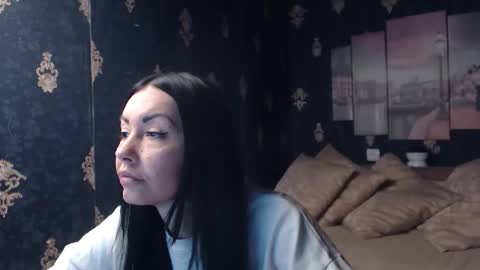 EmmaGoldX online show from 01/14/26, 05:51