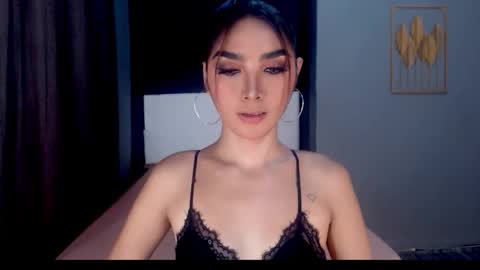 Snapshot of emmahardcockts chatting on 06/02/26, 01:29 Emma online show from 06/02/26, 01:29