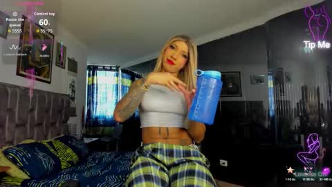 Emma online show from 02/28/26, 01:23