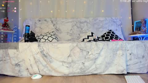 emmahotvibe online show from 12/25/24, 02:46