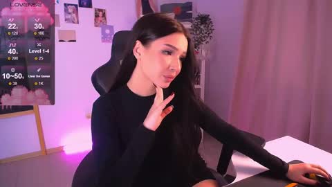 Emma online show from 12/04/24, 06:33