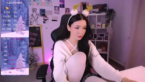 Emma online show from 12/22/24, 04:39