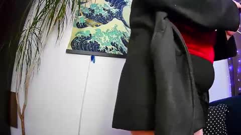 Snapshot of emmakros chatting on 01/04/25, 12:38 emmakros online show from 01/04/25, 12:38