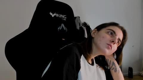 Emma online show from 01/29/25, 08:35