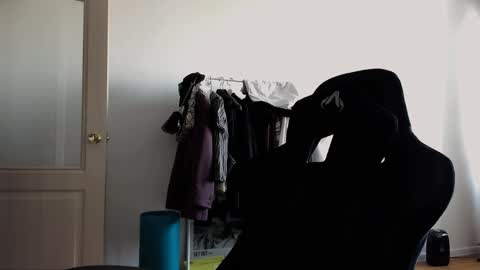 Emma online show from 02/26/25, 10:04