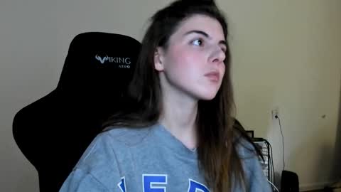 Emma online show from 11/12/25, 03:01