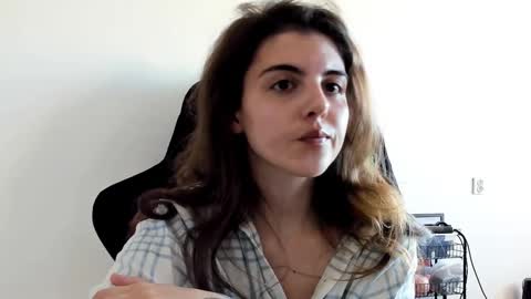 Snapshot of emmamon chatting on 03/13/26, 12:34 Emma online show from 03/13/26, 12:34