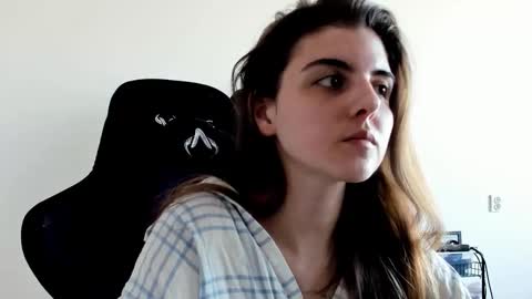 Snapshot of emmamon chatting on 03/14/26, 11:59 Emma online show from 03/14/26, 11:59