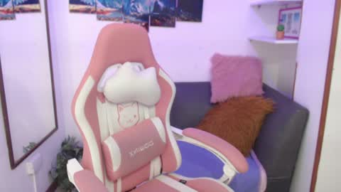 Emma  online show from 12/20/24, 11:16